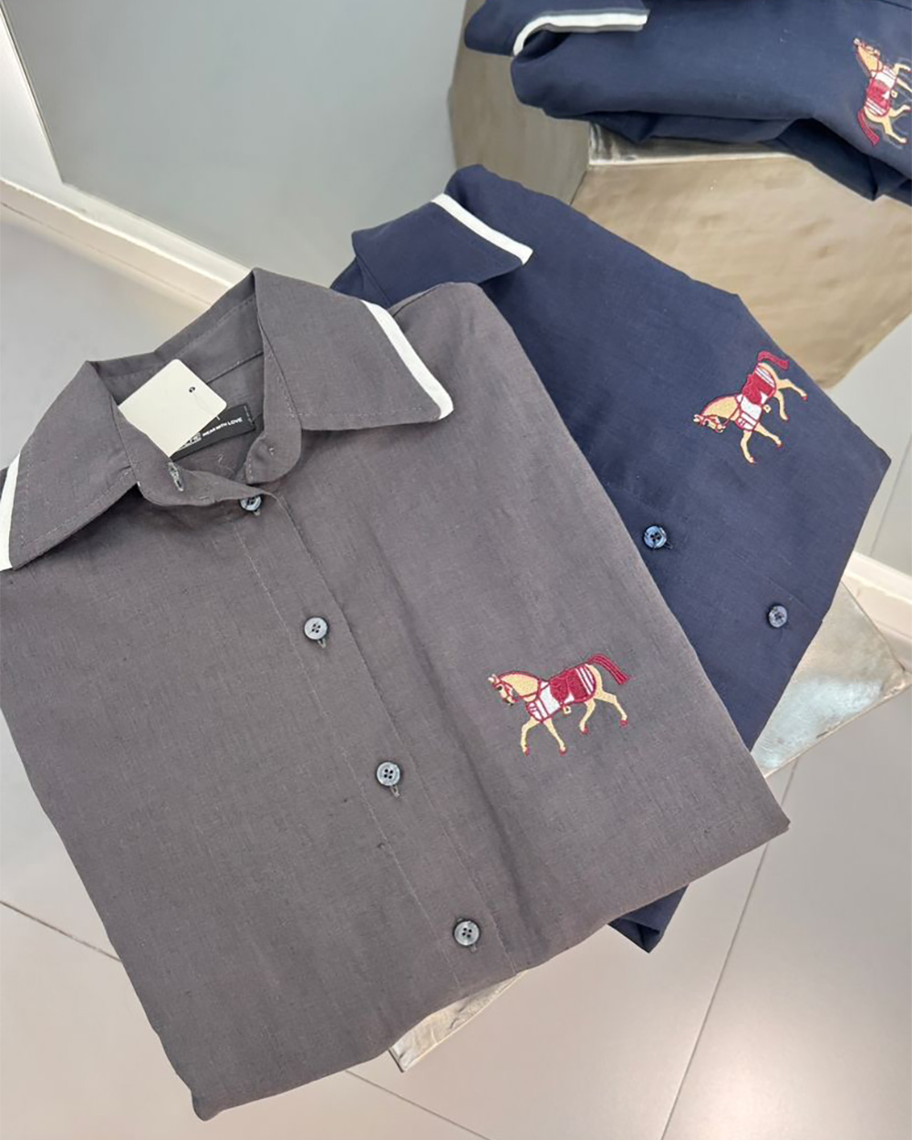 horse shirt