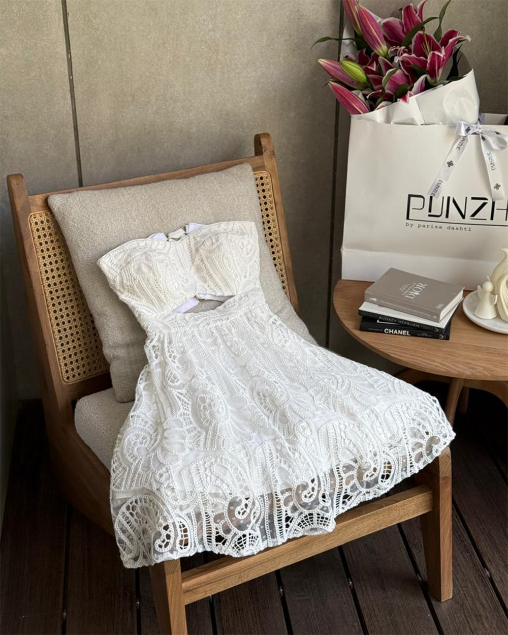 chic dress