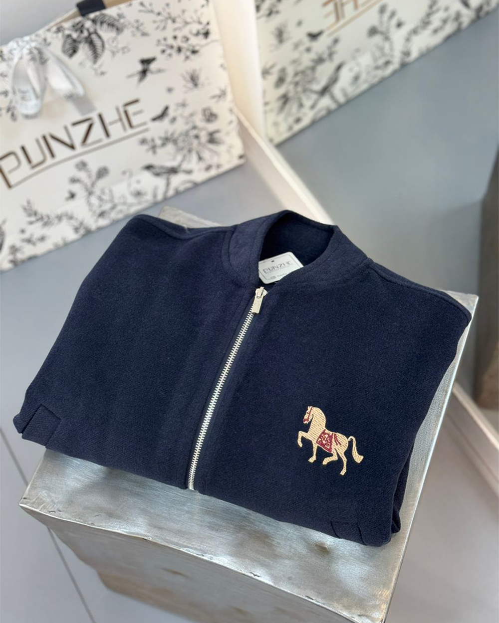 بامبر horse