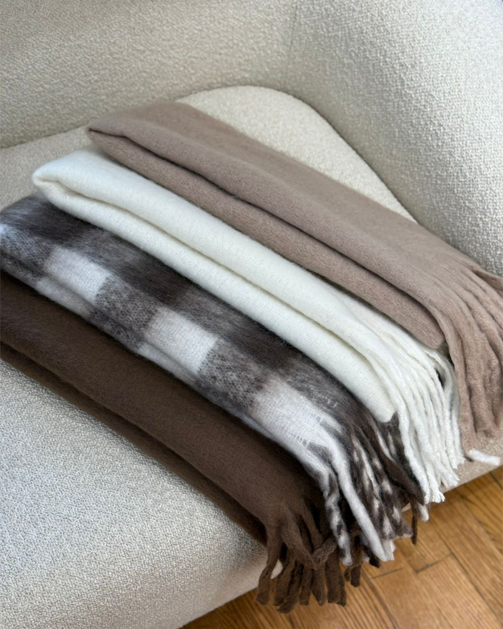 بیگ اسکارف چهارخانه