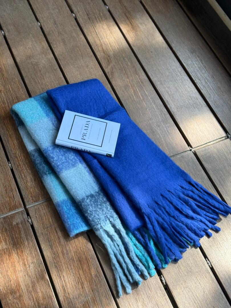 بیگ اسکارف چهارخانه