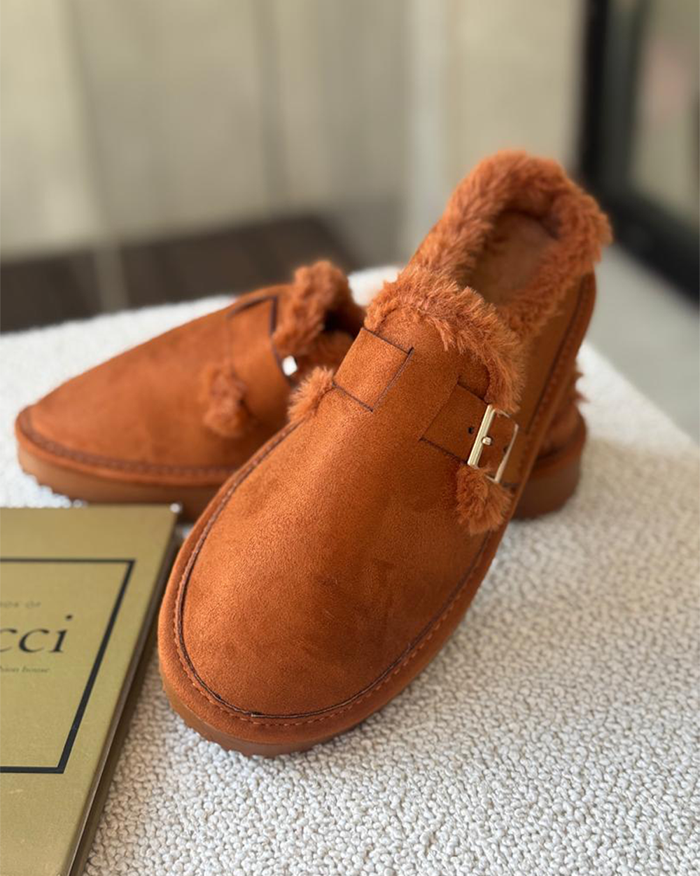 کفش velour