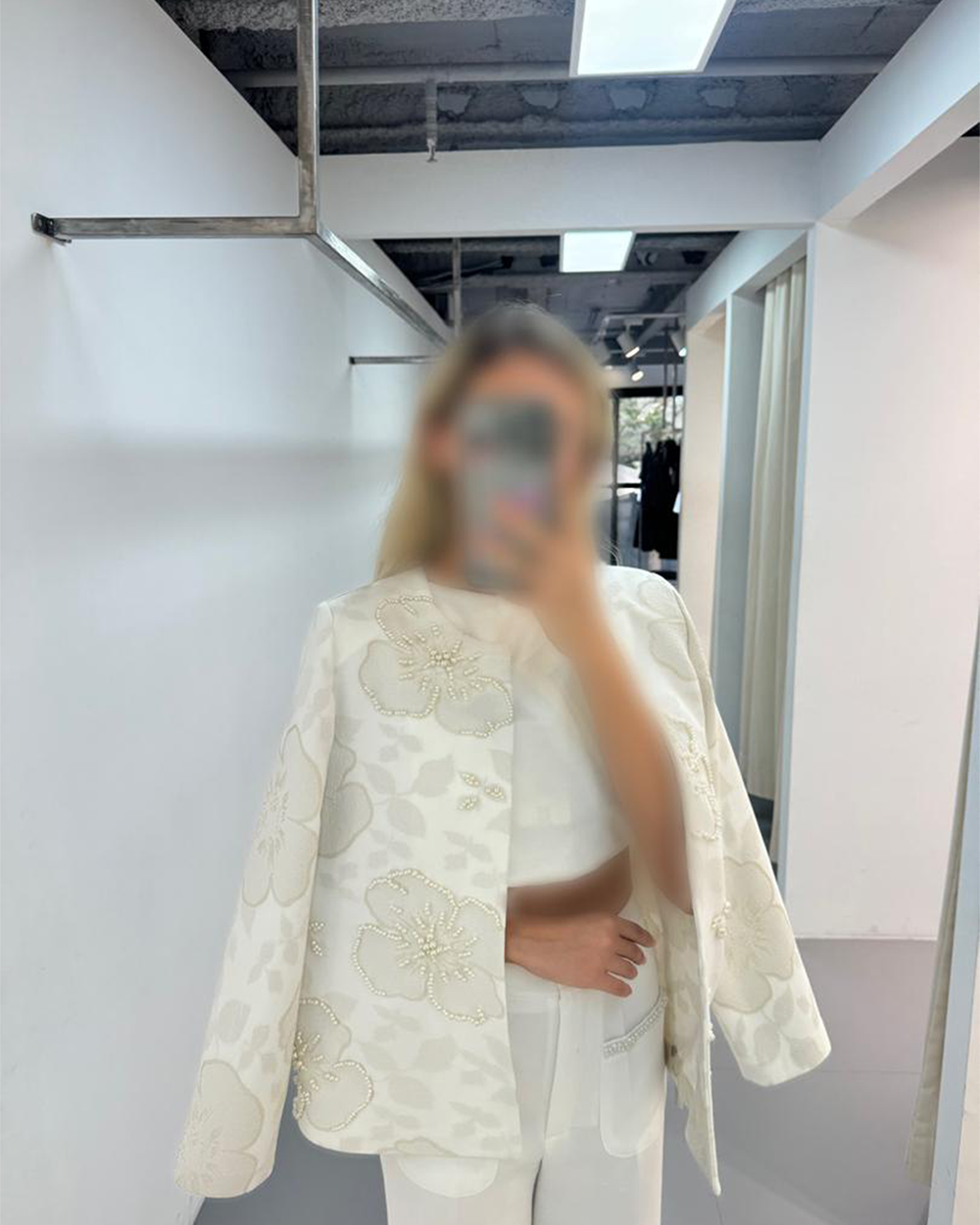 کت مروارید رز