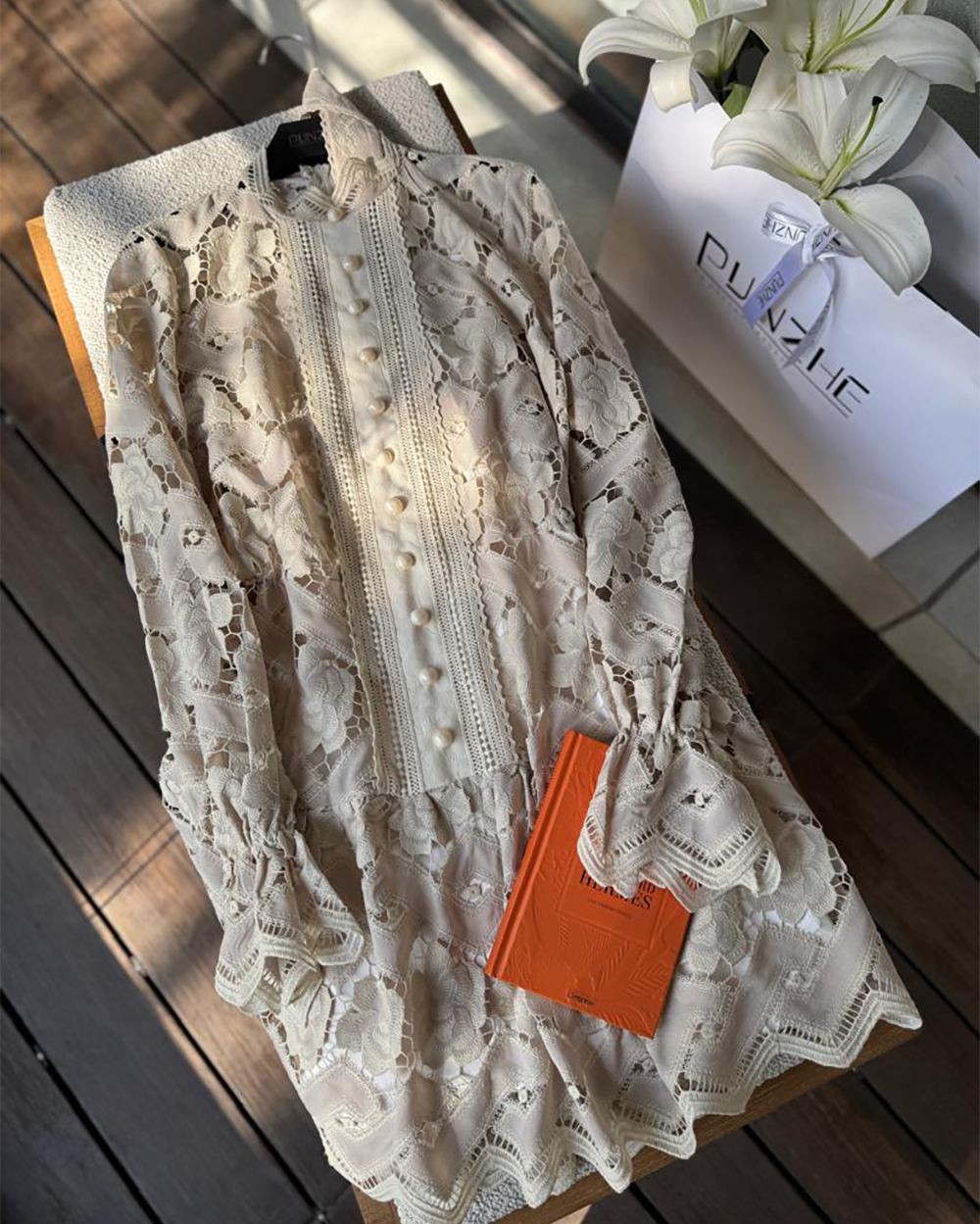 پیراهن دانتل کرم شیری