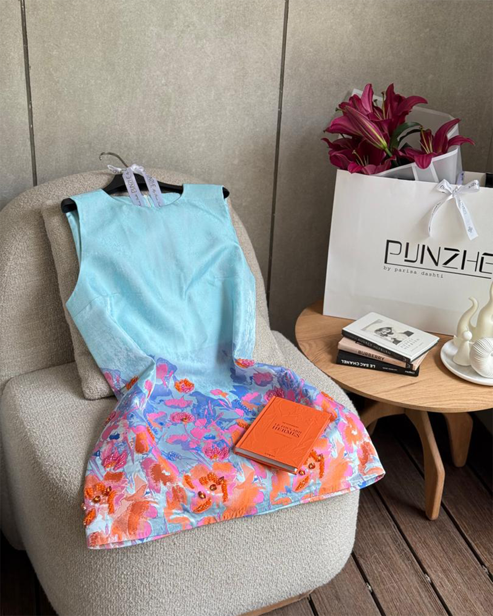 پیراهن کار شده گل