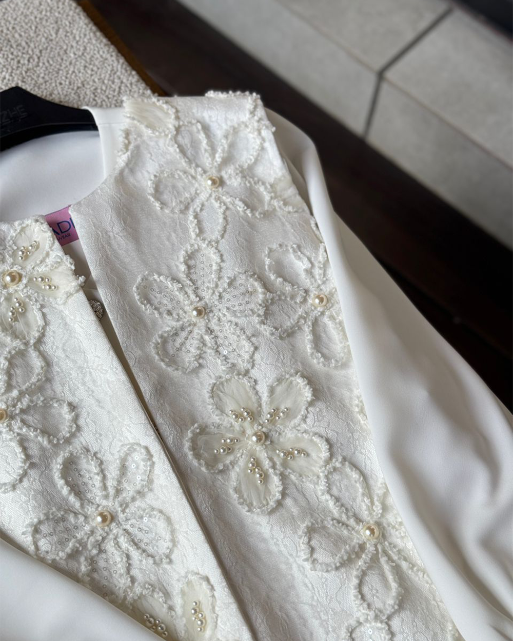 وست شیری تور