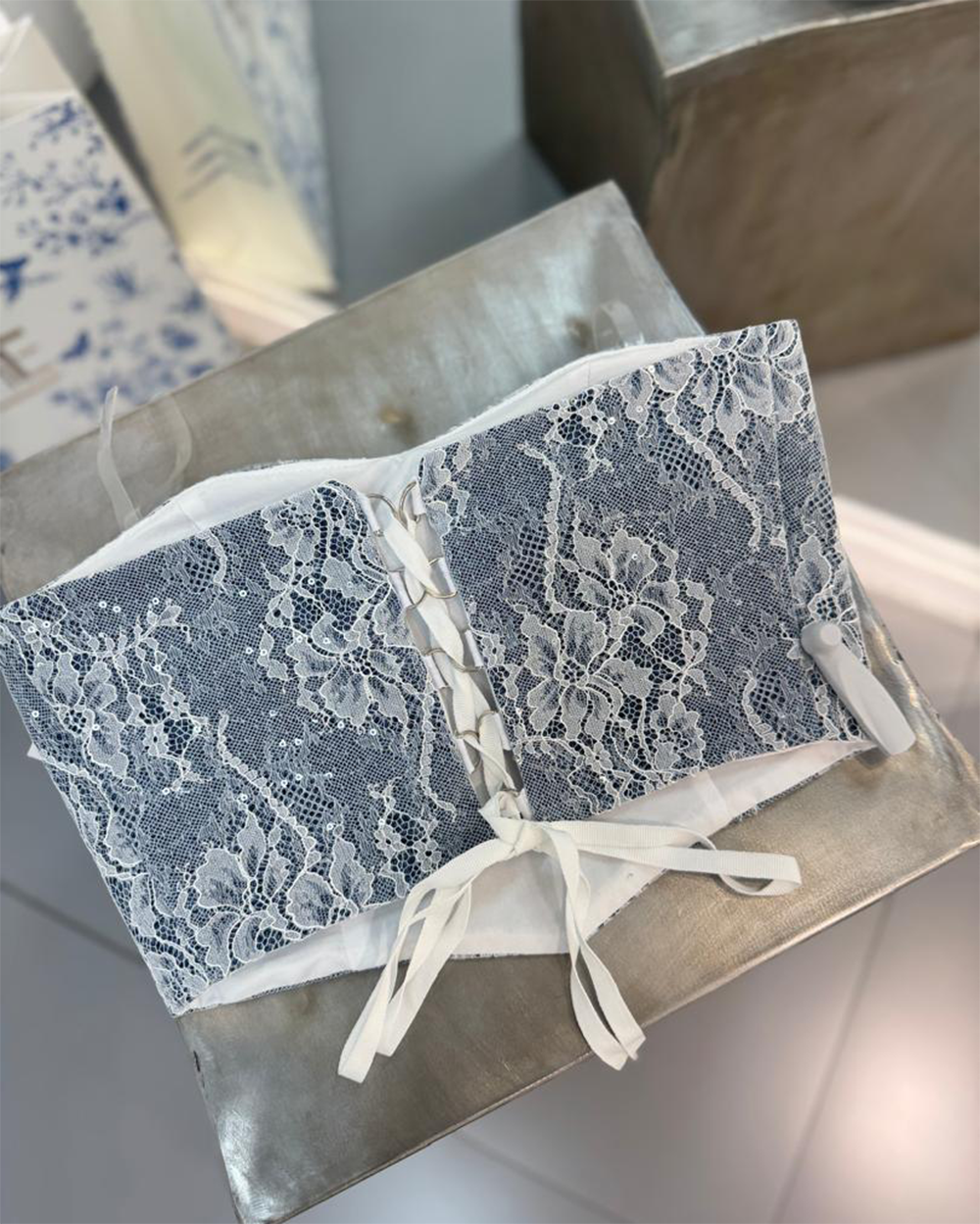 کراپ دانتل جین