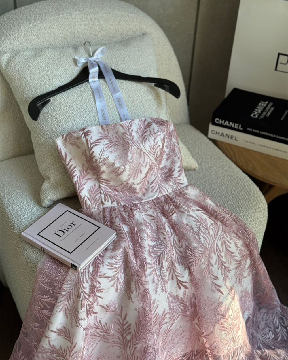 پیراهن توربلند دکلته