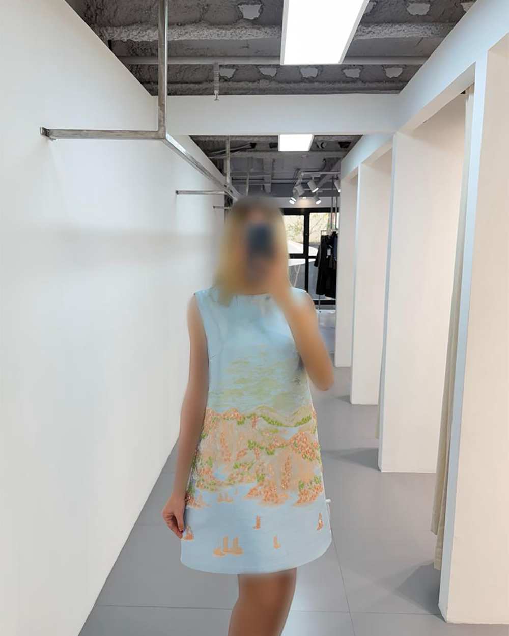 پیراهن رنگی کار شده