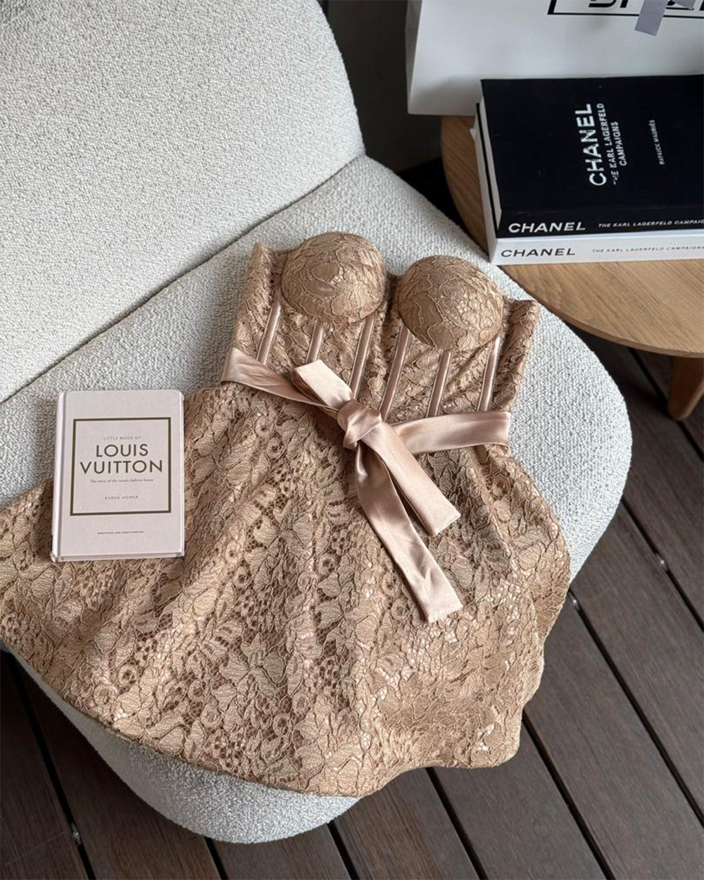 پیراهن دکلته عروسکی