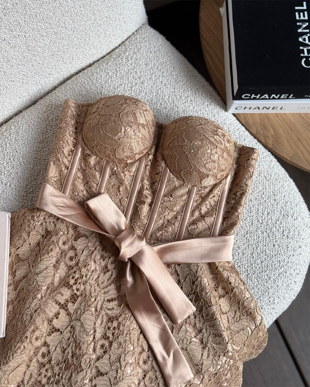 پیراهن دکلته عروسکی