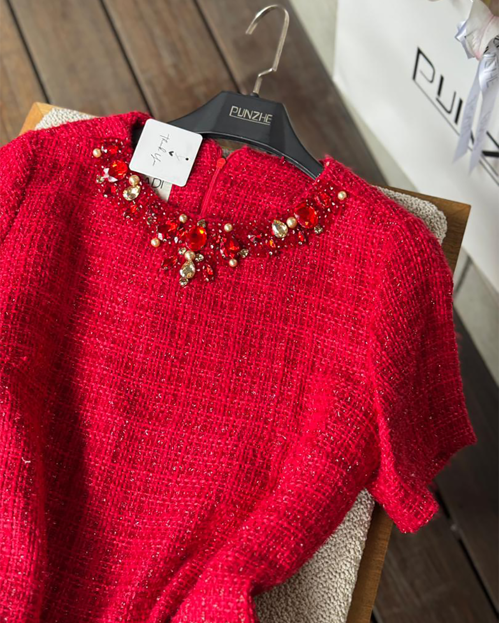 پیراهن یقه سنگ شنل