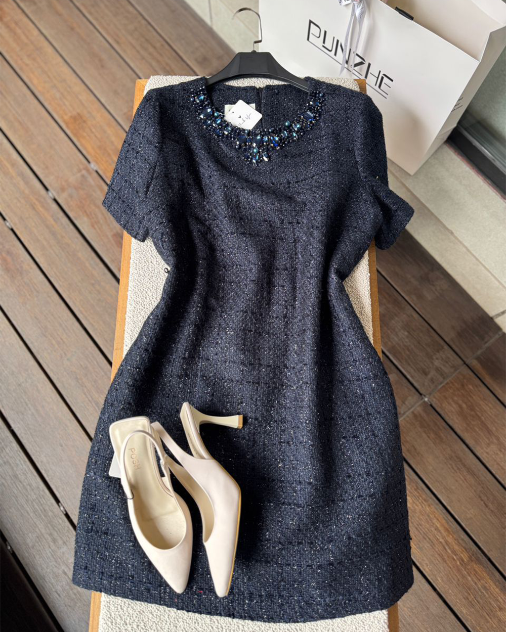 پیراهن یقه سنگ شنل