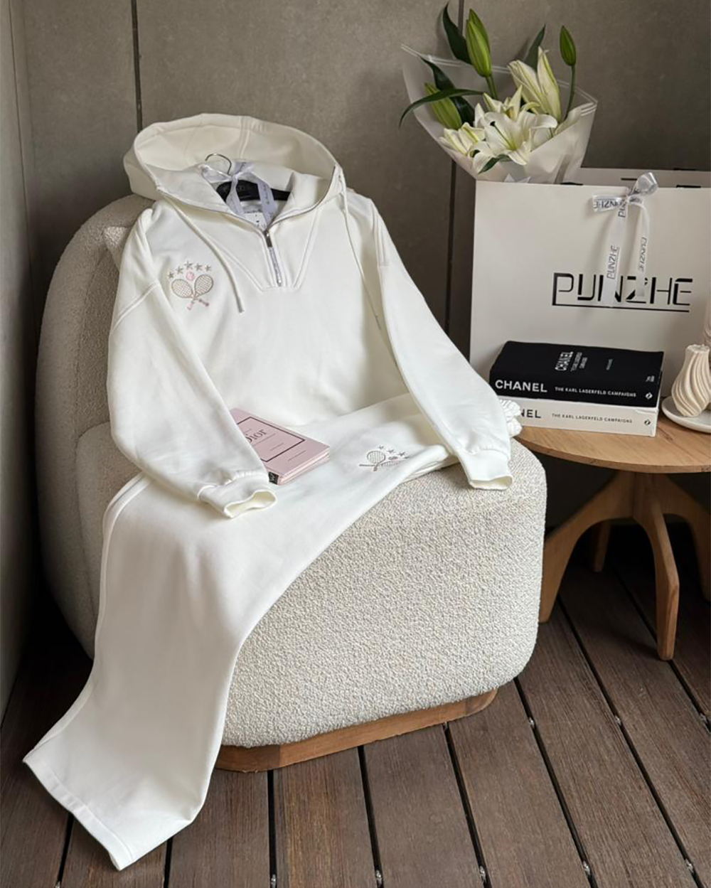 ست تنیس کلاهدار