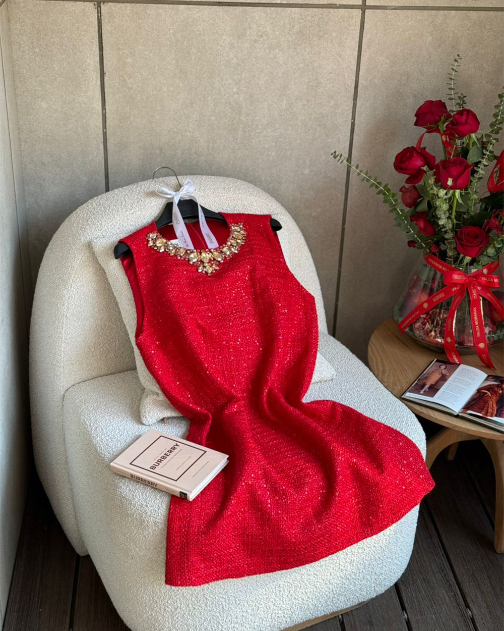 پیراهن یقه سنگ حلقه ای