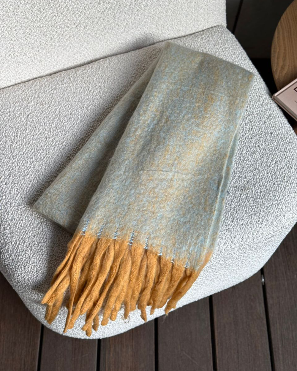 اسکارف رنگی