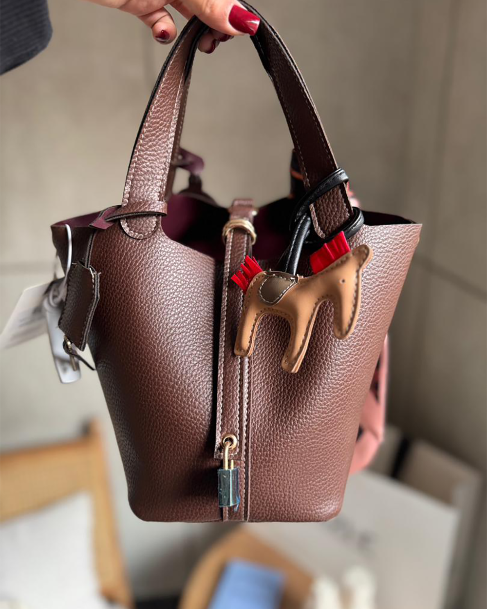 کیف جمع شو چارم دار