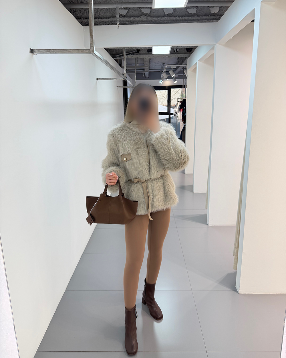 کت پوست کمردار