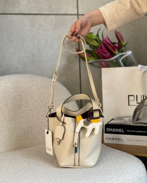 کیف جمع شو چارم دار
